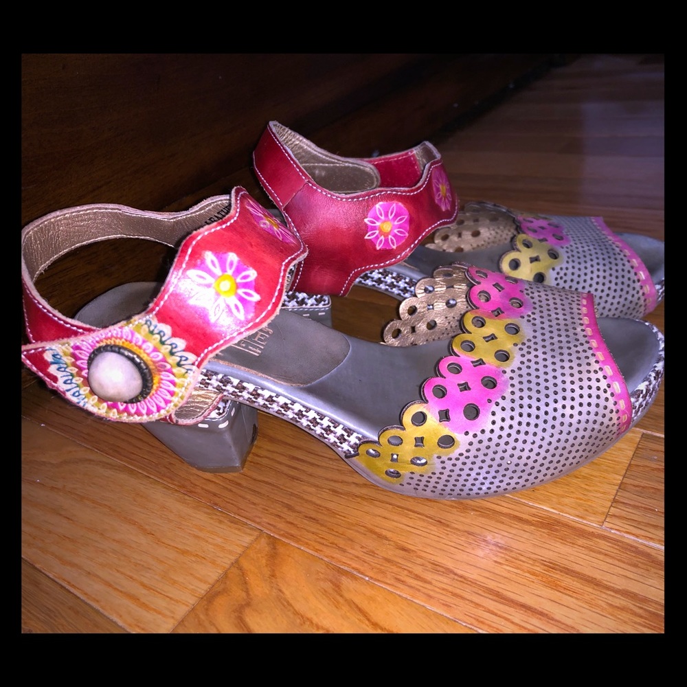 Floral heels.
